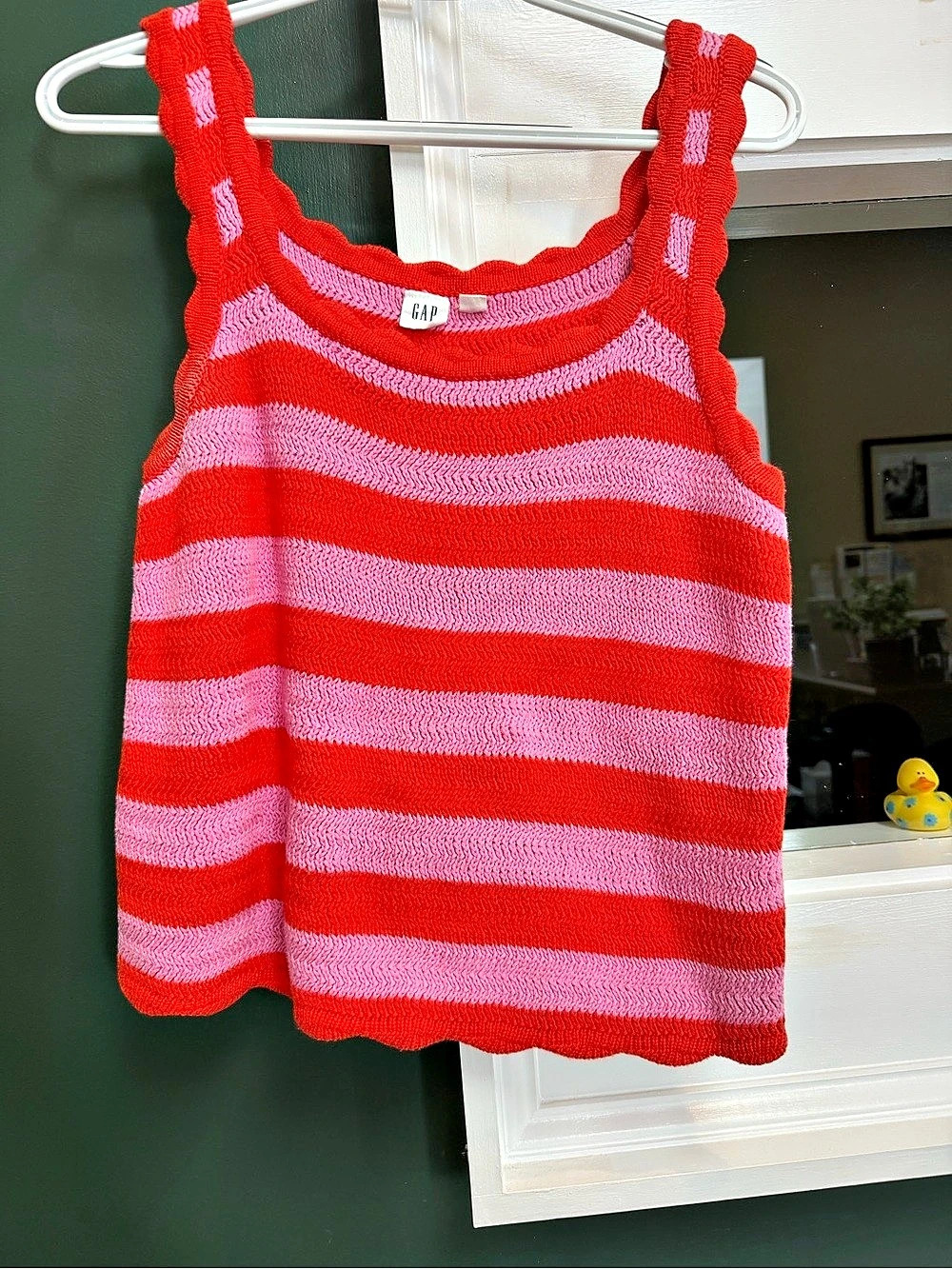 GAP Striped Tank Top in Pink & Red Size Medium